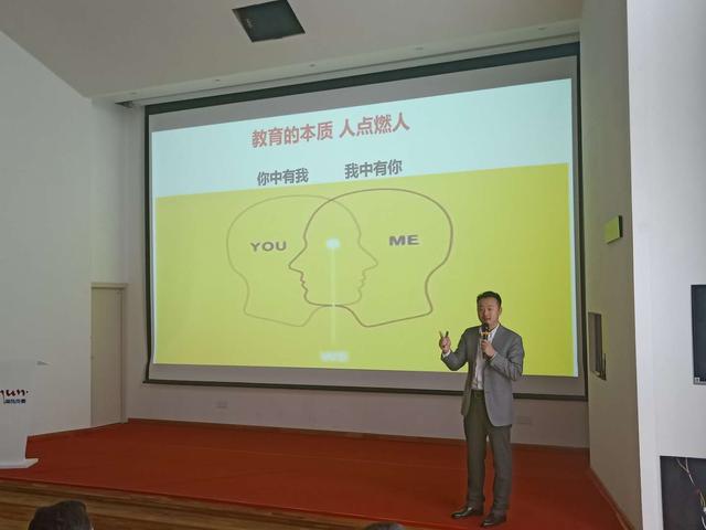 3044am永利官网历文学院文管系2019毕业实习拉开序幕
